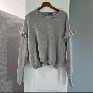 Gray Ruffle-Sleeve Knit Sweater - Women